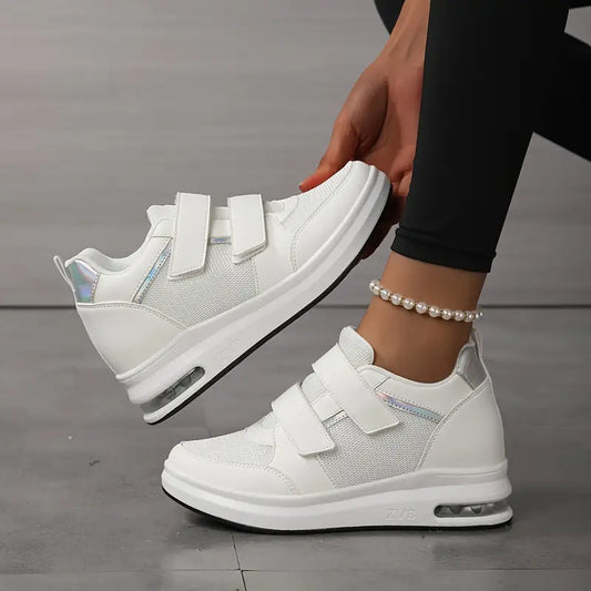 Derby - Deportiva con Plataforma y Velcro