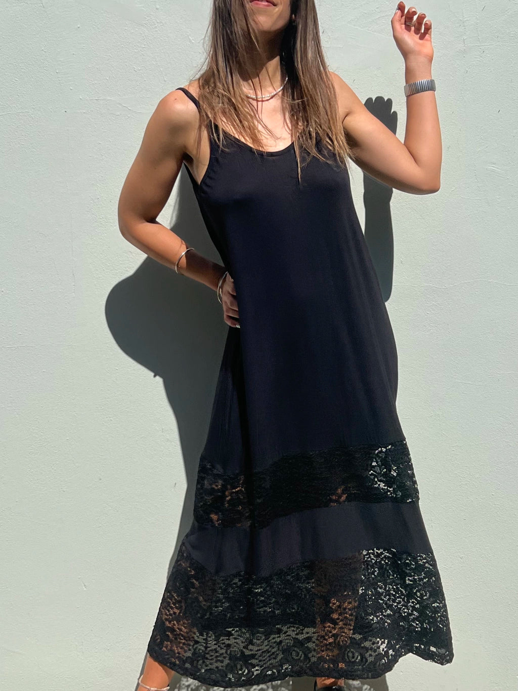 Rio - Vestido Elegante con Bordado