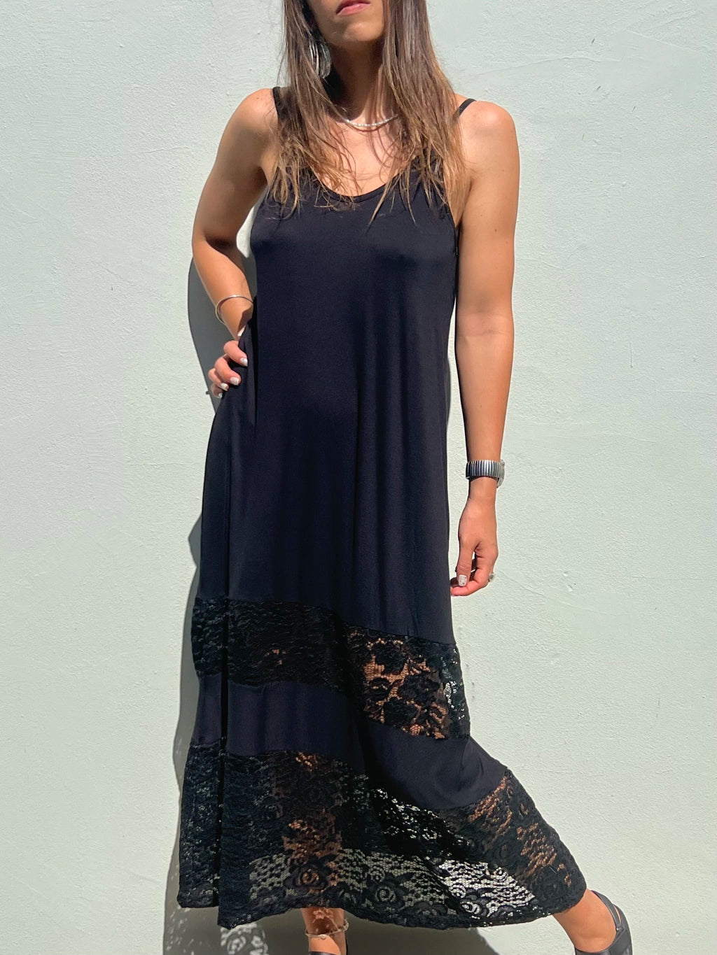 Rio - Vestido Elegante con Bordado